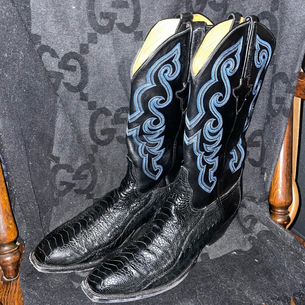 Lucchese Classics Ostrich leg
